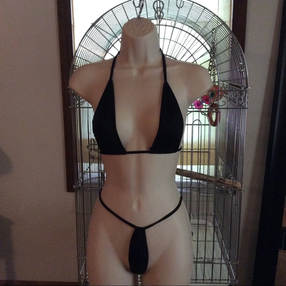 ELEGANT MOMENTS 2PIECE SWIM SUIT BLACK NWOT